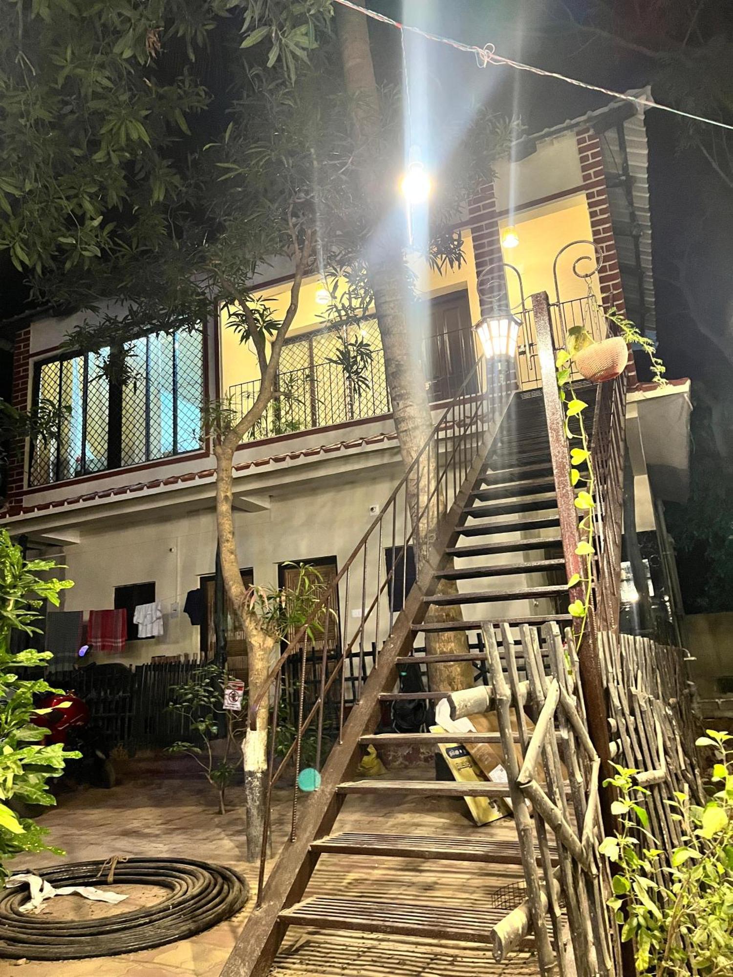 Moon Village Resort Shānti Niketan 外观 照片